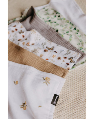 T-TOMI Muslin diaper under the head Meadow