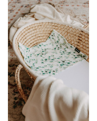 T-TOMI Muslin diaper under the head Eucalyptus