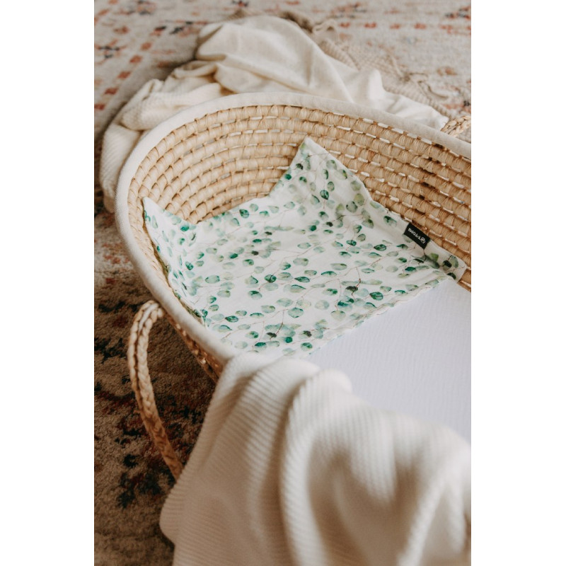 T-TOMI Muslin diaper under the head Eucalyptus